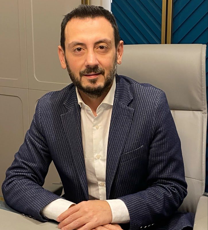 Dr. Kadir Yücebaş