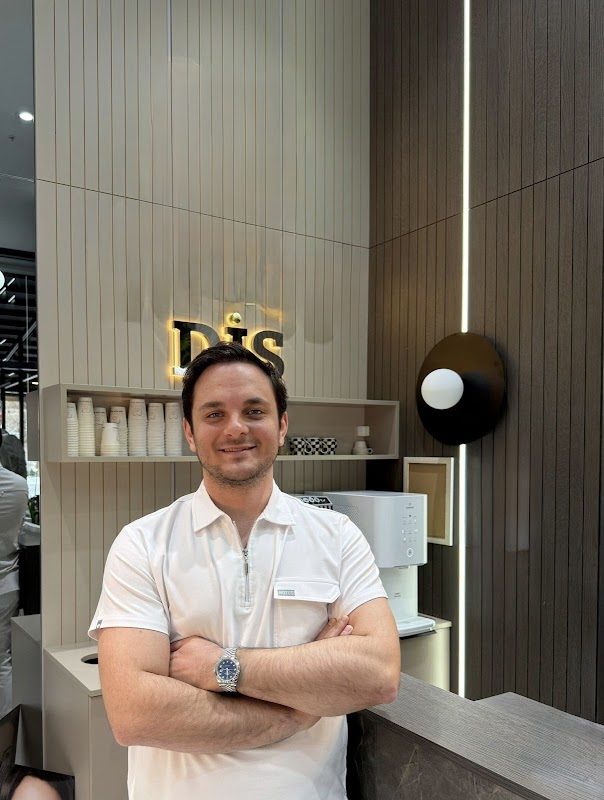 Dt. Eyüphan Özdemir - Estetik