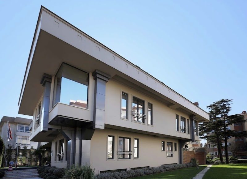 Dt. Bora Murat - Estetik
