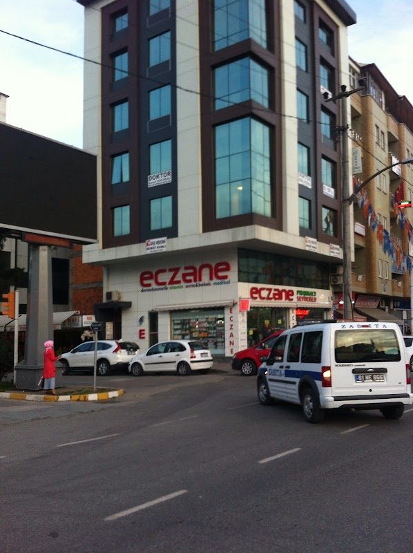 Dt. Murat Kanlı - Estetik