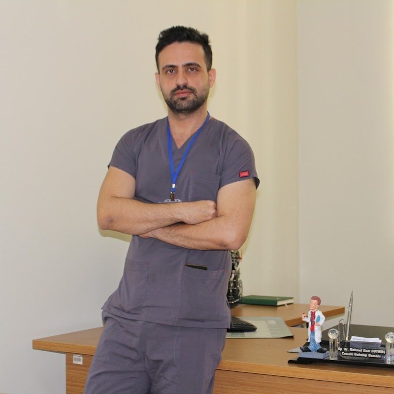Dr. Mehmet Duymuş - Estetik