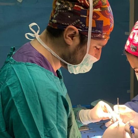 Dr. Mustafa Ünal - Estetik