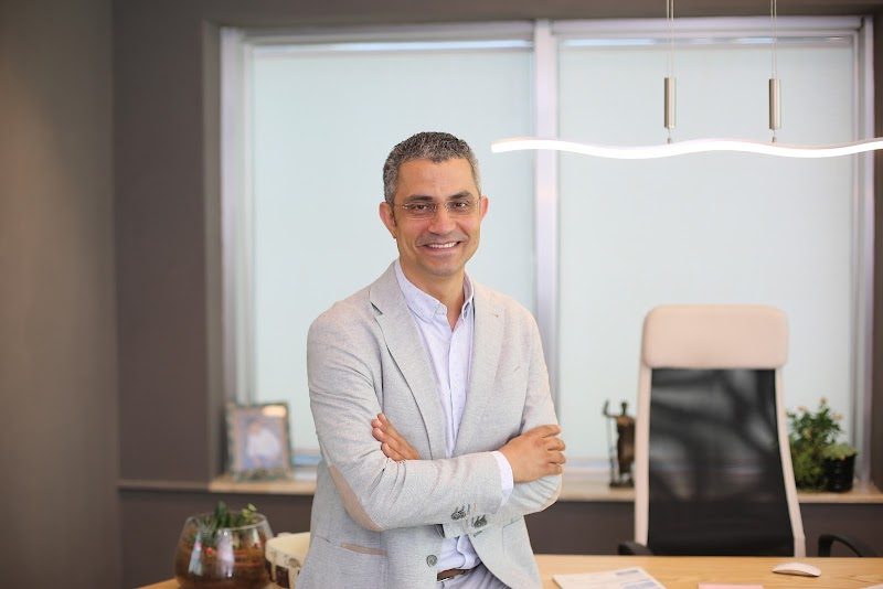 Dr. Oray Karaçaylı - Estetik