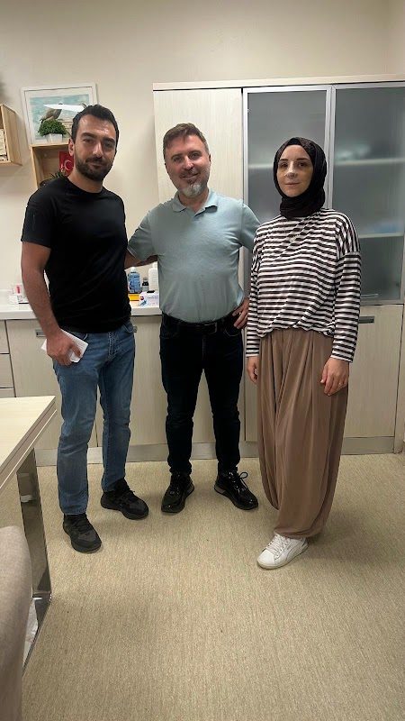 Dr. Hasan Şahin - Estetik