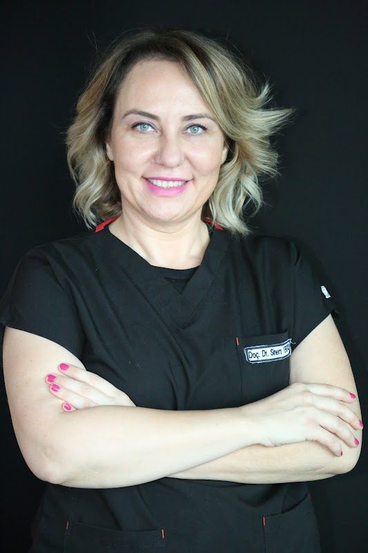Dr. Sinem Yeniyol - Estetik