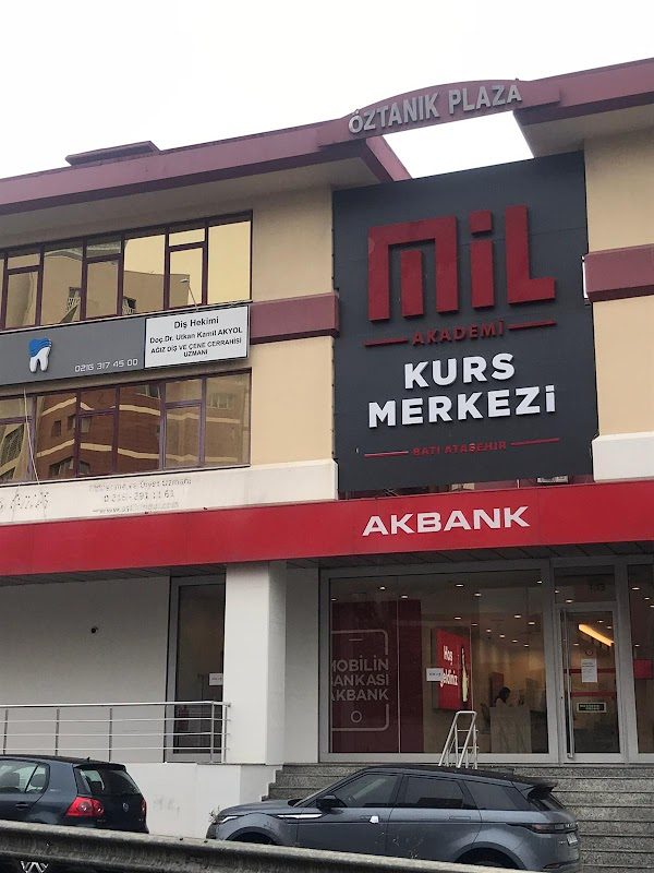 Dr. Utkan Akyol - Estetik