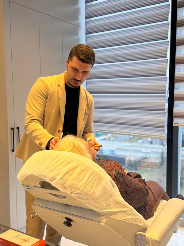 Dr. Gökay Baykara