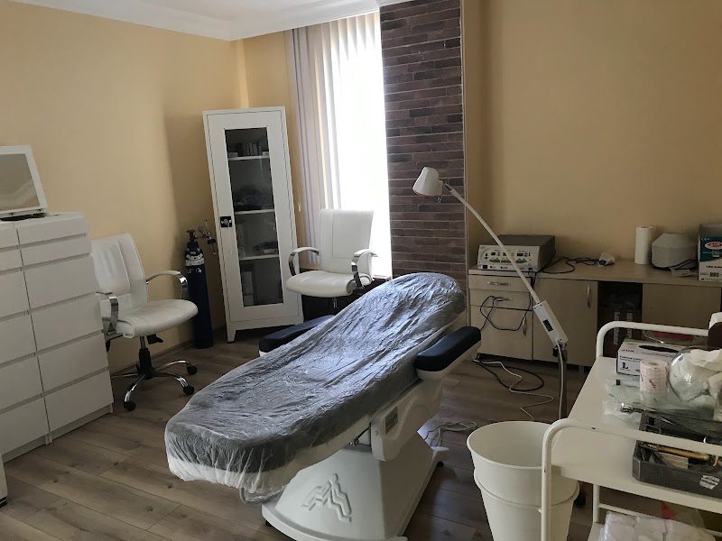 Dr. Bahadır Çelik - Estetik