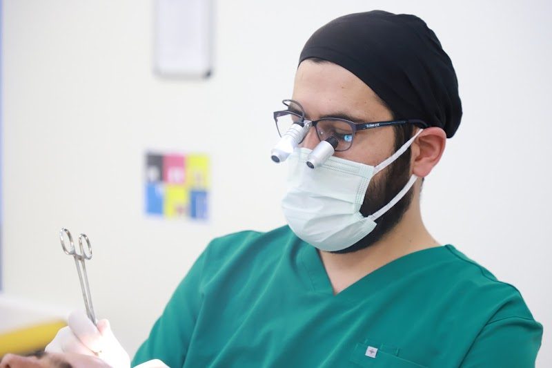 Dr. Ahmet Ayık