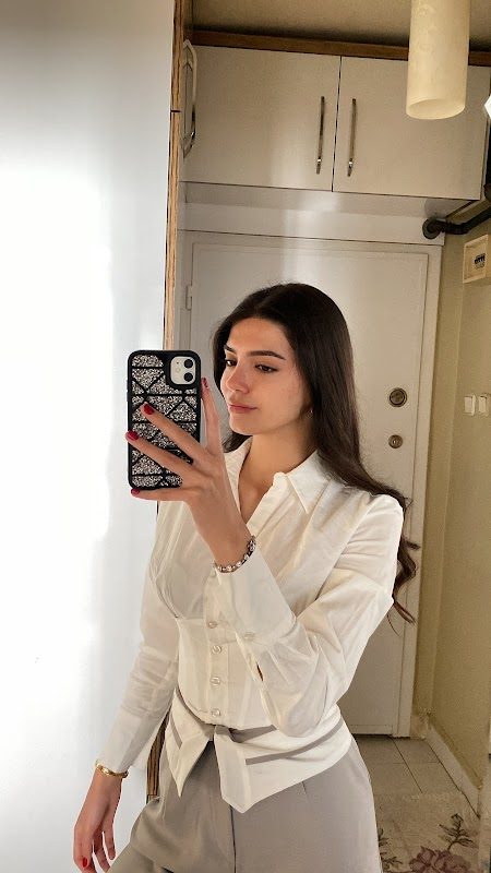 Dr. Sina Kaderi - Estetik