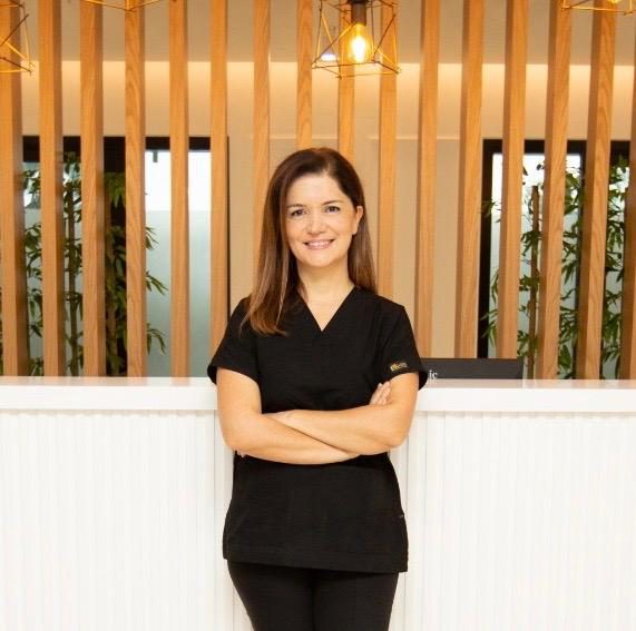 Diş Hek. Elif Eyüboğlu
