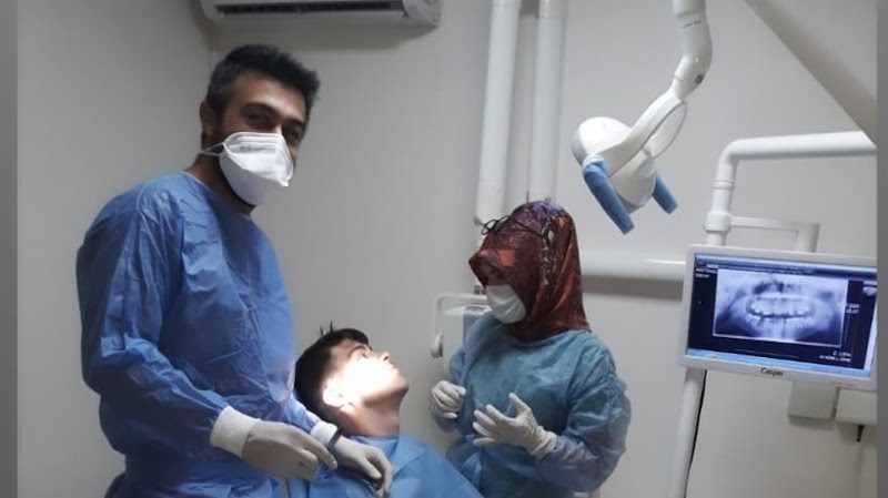 Dt. Yunus İmren - Estetik