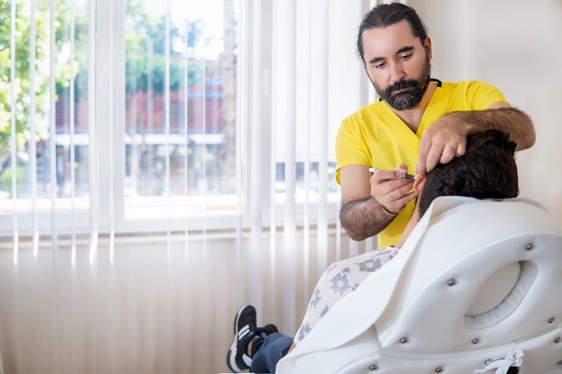 Dr. Bora Yücel - Estetik