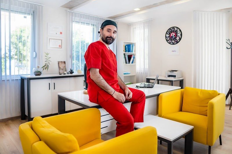 Dr. Bora Yücel - Estetik