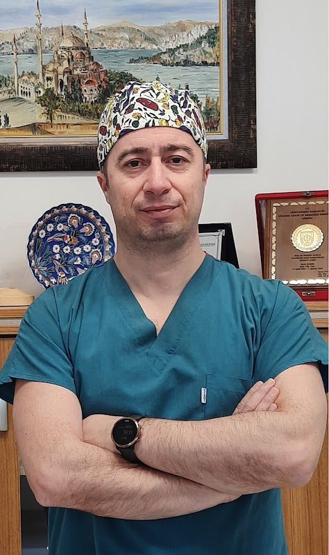 Dr. Deniz Demir