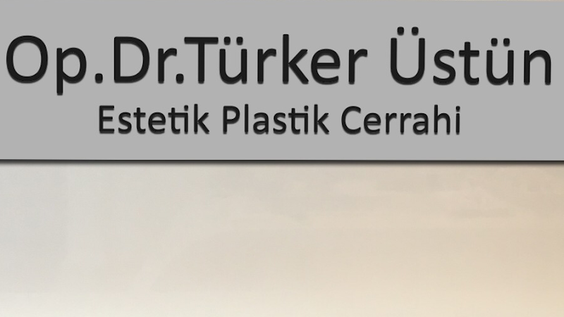 Op. Dr. Türker Üstün