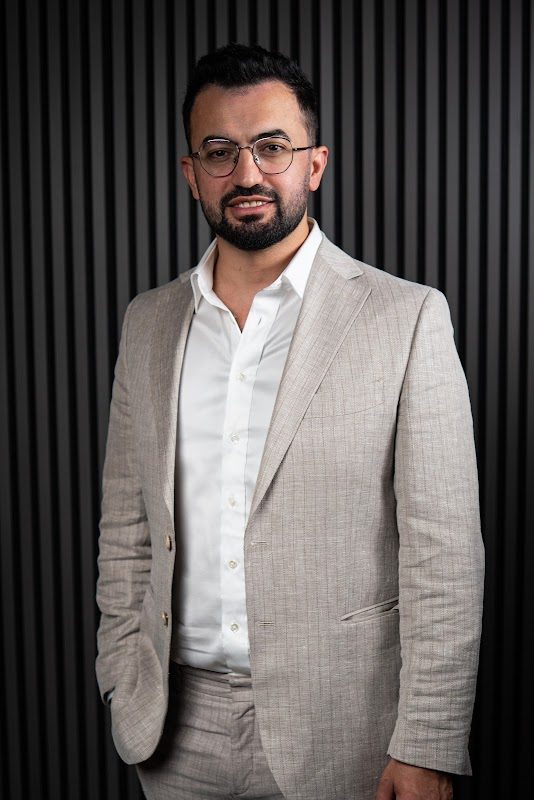 Dr. Mustafa Önal - Estetik