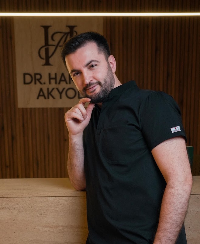 Dr. Hakan Akyol