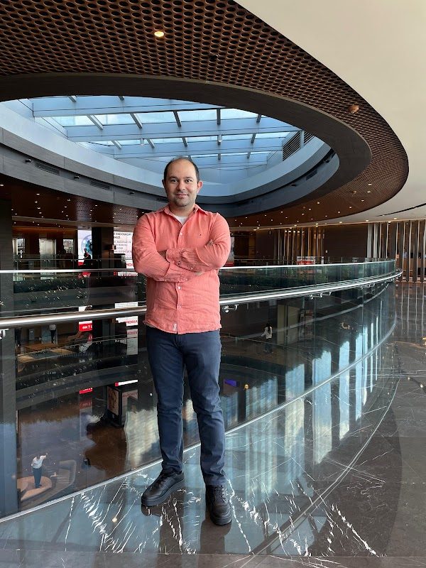 Dr. Burak Akbay - Estetik