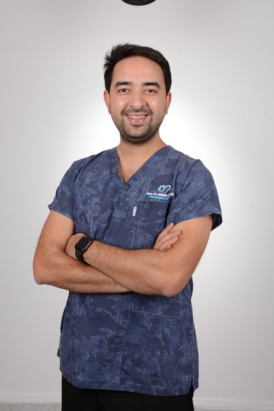 Diş Hek. Semih Akgül