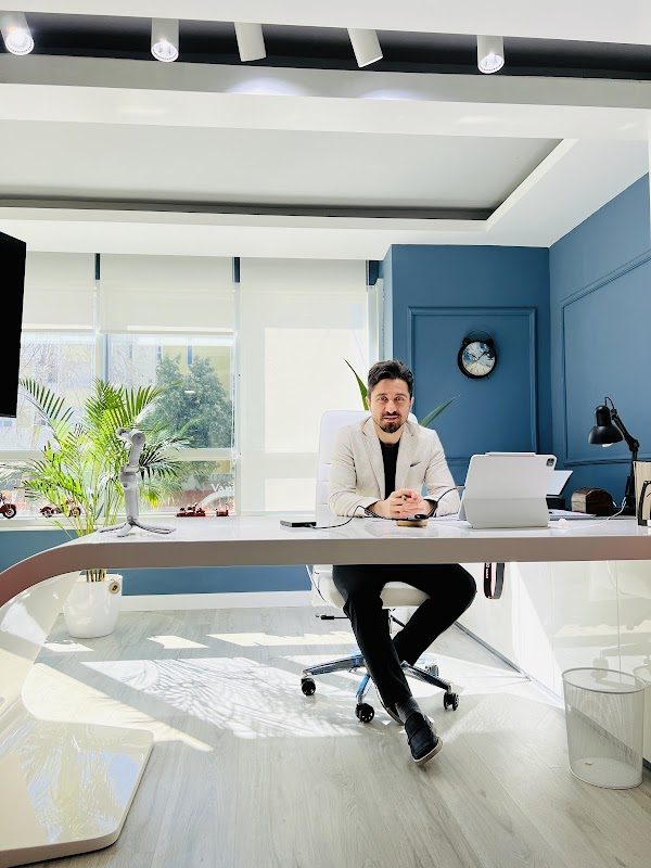 Dr. Tolga Oğuzhan - Estetik